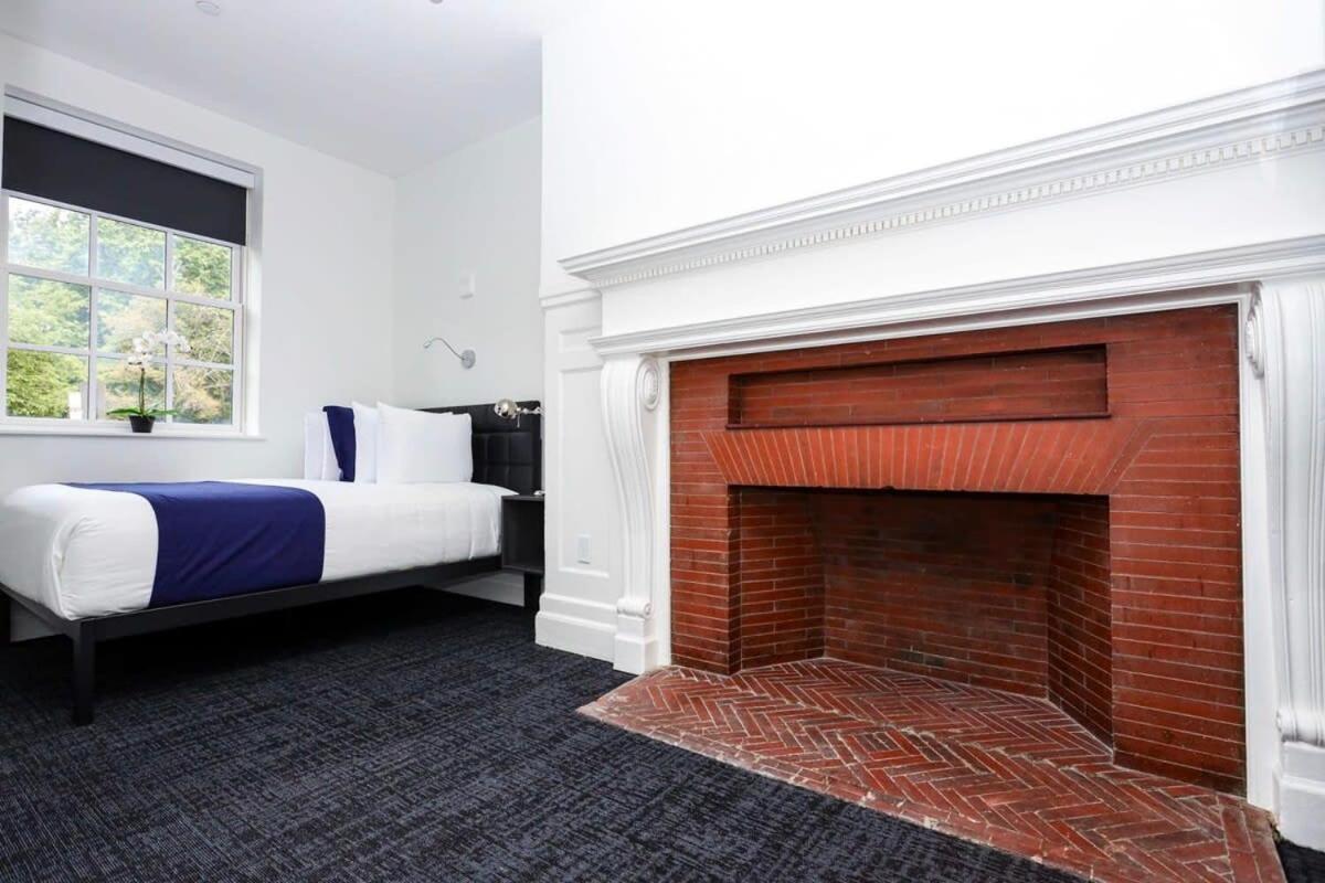 Stylish Hotel Room In Boston'S Fenway - Unit #107 Kültér fotó